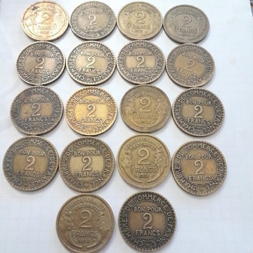 Zestaw 18 monet 2 franki z lat 1922-1939