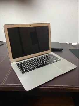 Laptop Apple MacBook Air 13.3" 256GB srebrny okazj