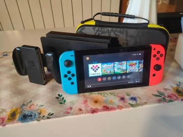 Konsola Nintendo Switch v2 przerobiona Etui Andro