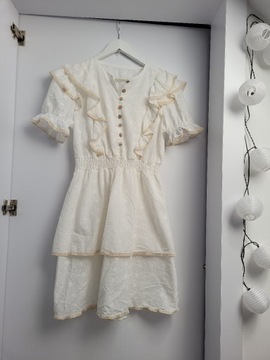 Biała ażurowa sukienka M