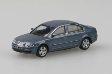 Skoda Superb I 1:72 Abrex