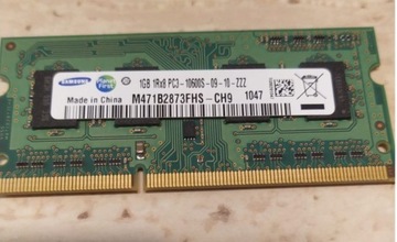 Pamięć RAM DDR3 Samsung M471B2873FHS-CH9 1 GB