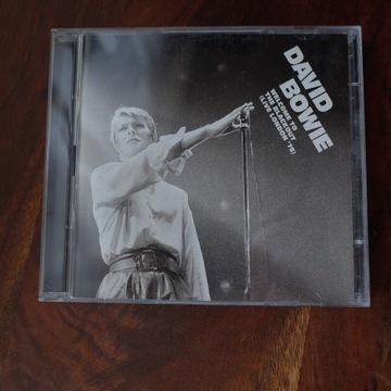 DAVID BOWIE: WELCOME TO THE BLACKOUT   2CD