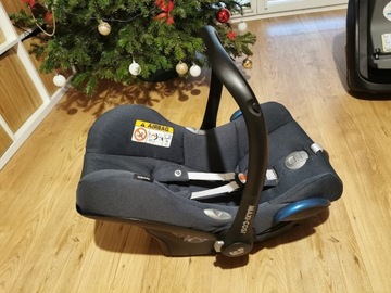 Fotelik Maxi-Cosi Cabriofix + baza familifix