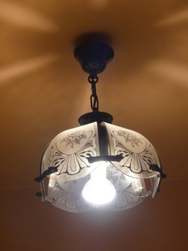 lampa sufitowa zawieszana