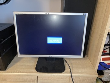 Monitor LG FLATRON