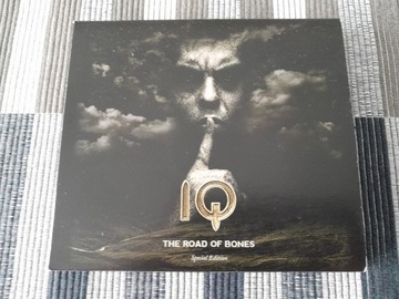 IQ The Road of Bones Deluxe Edition (2CD)