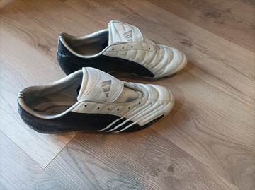 Buty męskie korki Adidas 46 biało czarne 