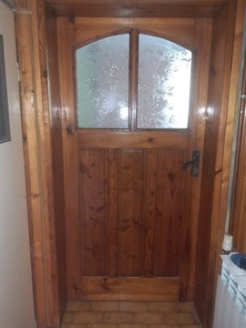 Drzwi Drewniane solidne z szybą ornamętową