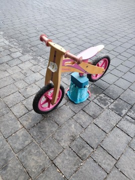Rowerek biegowy z drewna