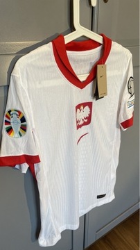 Koszulka piłkarska Reprezentacja Polska Euro 2024 emblematy rozmiar M