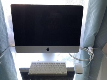 iMac i5/8gb/1T z 21.5 inch LED USA super stan 