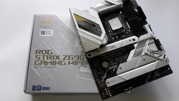 ASUS ROG STRIX Z690-A GAMING WIFI DDR5 LGA1700