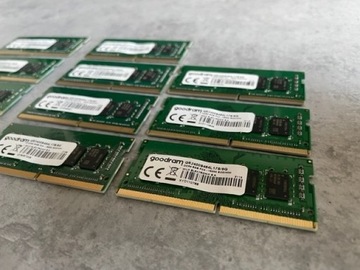 Pamięć RAM DDR4 Goodram GR2400S464L17S/8G 8 GB