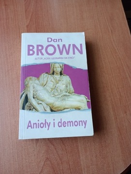 "Anioły i demony" Dan Brown