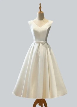 Biała sukienka w rozmiarze 44-48 ślub