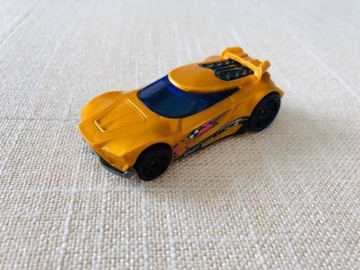 Samochód hot wheels