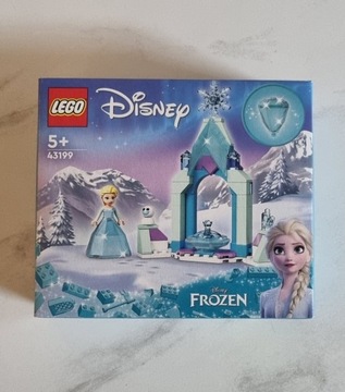 LEGO DISNEY 43199 Dziedziniec zamku Elzy