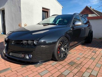 Strzałka/listwa ozdobna CZARNA. Alfa romeo 159