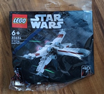 Lego Star Wars Myśliwiec X-Wing 30654