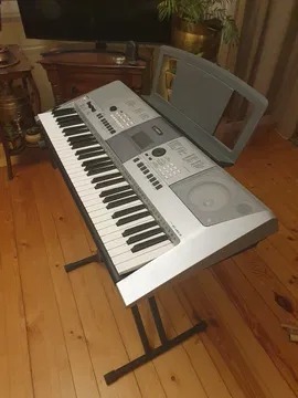 Keyboard Yamaha PSR-E413