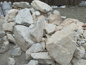 Kamień Biały Kremowy głaz jasny skała Chrzanów