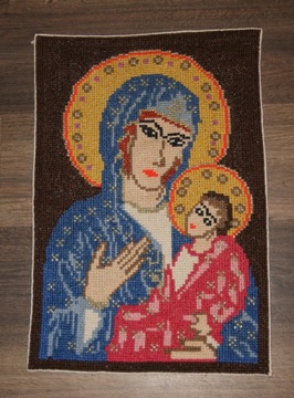 Haft krzyżykowy Matki Boskiej z Dzieciątkiem