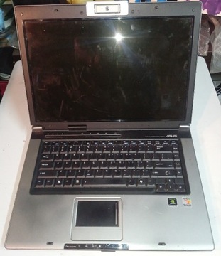 Laptop Asus F5M.Na części.