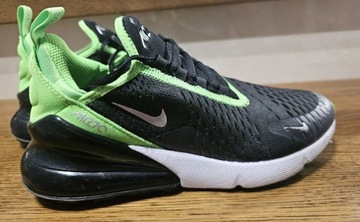 Buty chłopięce NIKE rozmiar 37.5