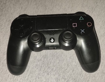 Pad do PlayStation 4 