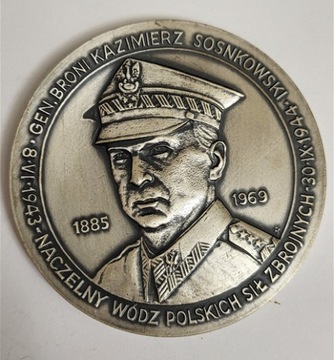 2 medale Gen. Kazimierz Sosnkowski brąz i srebro