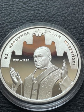 10 zł. 2001 r.   Kardynał Wyszyński      Ag