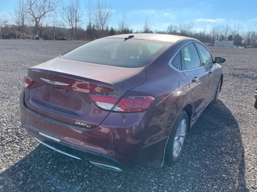 Klapa tylna tyl Chrysler 200 2015 2016 3.6 S C