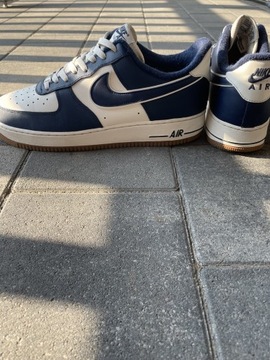 Nike Air Force 1 '07 LV8 45,5