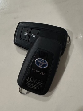 Toyota Prius IV 2015/22r karta kluczyk smart key 