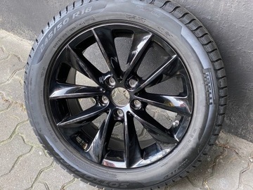 Felgi 18" z oponami zimowymi do BMW