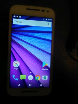 Smartfon Motorola Moto G3 trzeciej generacji