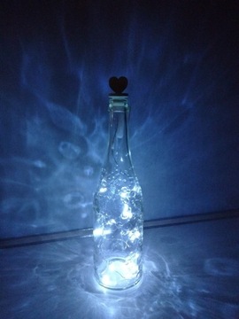 Butelka podświetlana z ledami-prezent