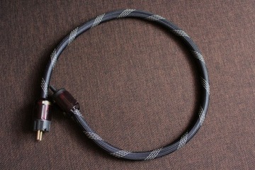 Kabel zasilający audio 1m schuko ósemka IEC315-320