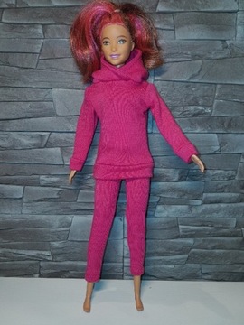 Dres z kapturem dla lalki typu Barbie