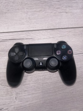 Pad do konsoli ps4