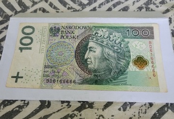 Banknot 100 złotych NUMER