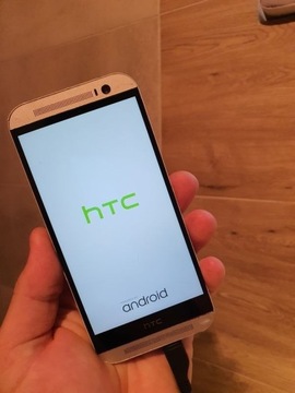 Wyswietlacz z ramką do HTC M8 sprawny bez peknieć