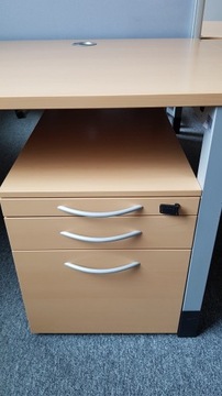 Kontenerek na kółkach szafka pod biurko Steelcase