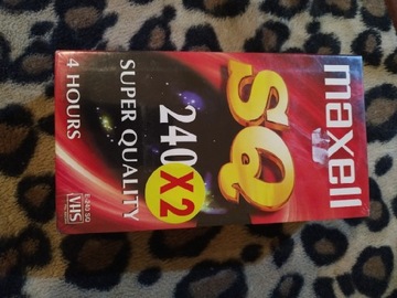 2x kaseta VHS Maxell SQ 240 (4h)