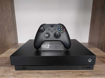 Konsola stacjonarna Xbox One X 1TB HDD 1787 czarna