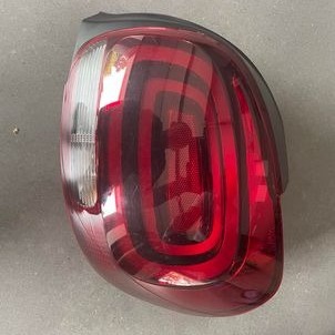 Lampa tył prawa Citroen C3 2019r jak nowa oryginał