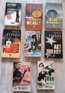 Vince Flynn 8 książek wszystkie dostępne w j.pol