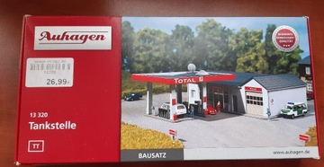 Auhagen 13320 - Duża stacja paliw TT