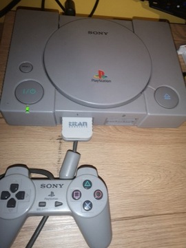 Konsola PlayStation 1 psx 2 pady 1 gra